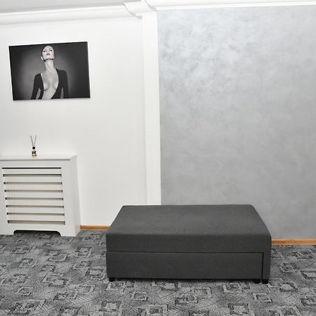 Apartament Luxury - Promenada Mall Craiova Eksteriør billede