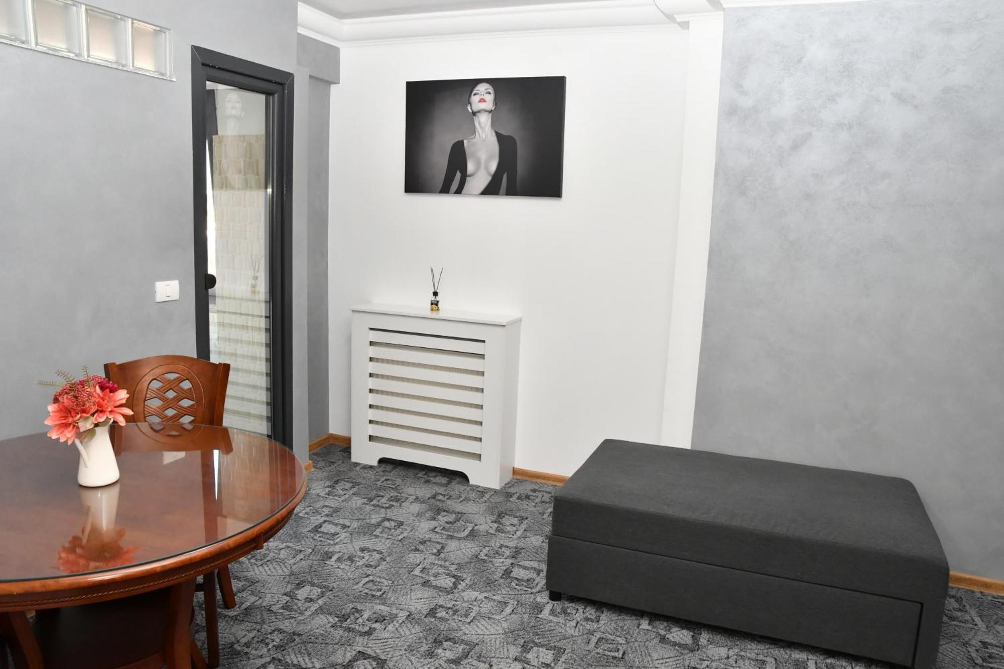 Apartament Luxury - Promenada Mall Craiova Eksteriør billede